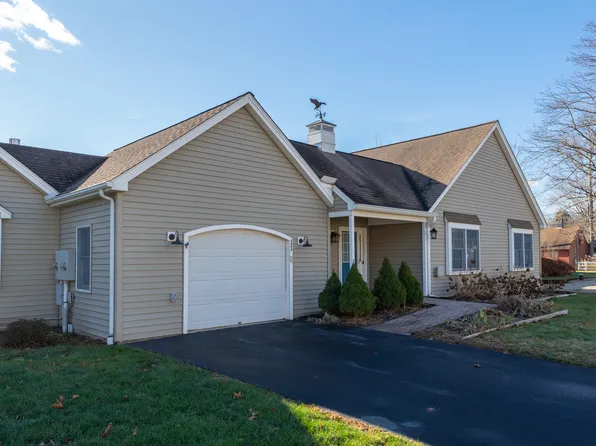 11 Hamlet Manor Lane #11, Durham, CT 06422