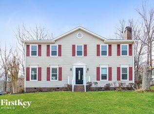 3005 Manchester Dr, Jamestown, NC 27282