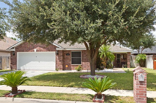 1st image of 3412 Dianthus Ave