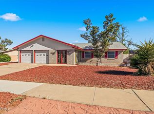 6841 La Cadena Dr, El Paso, TX 79912