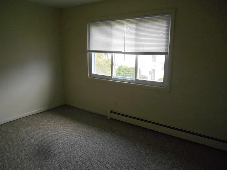 1640 Genesee St #E6 — Photo 7
