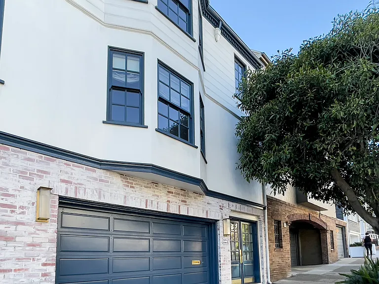 2211 Steiner St — Photo 29