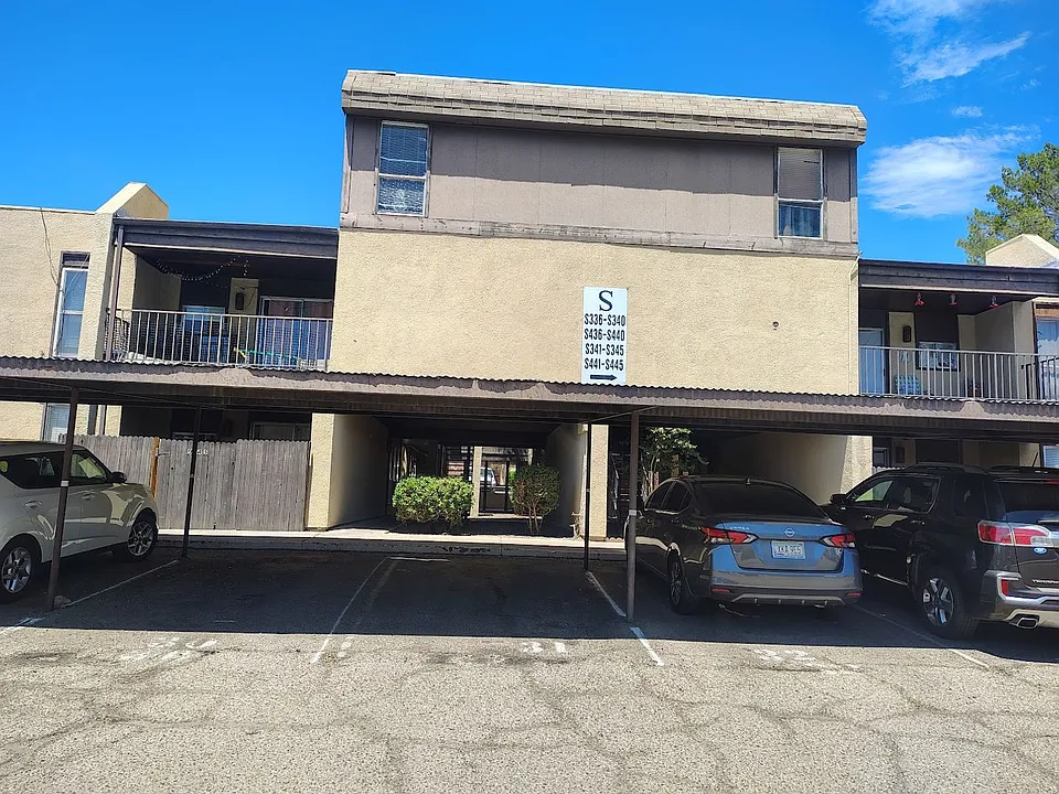 1620 N Wilmot Rd #S336