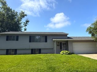 5335 Norcroft Dr, Indianapolis, IN 46221