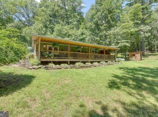 243 Chattahoochee Acres Dr, Cleveland, GA 30528