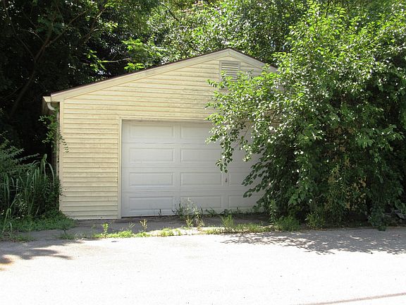 3rd image of 549 W High St Lot 145