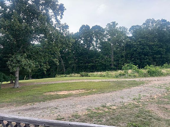 3rd image of 531 Penn Store Rd