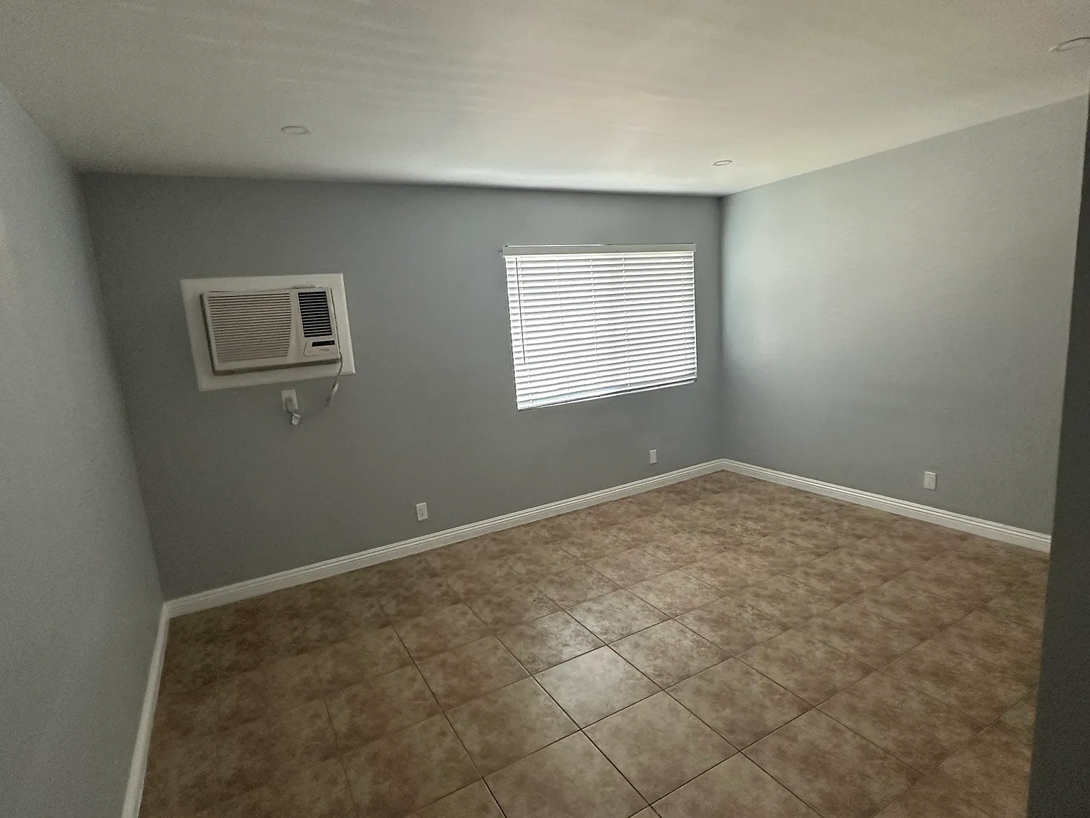 38633 Larkin Ave — Photo 4