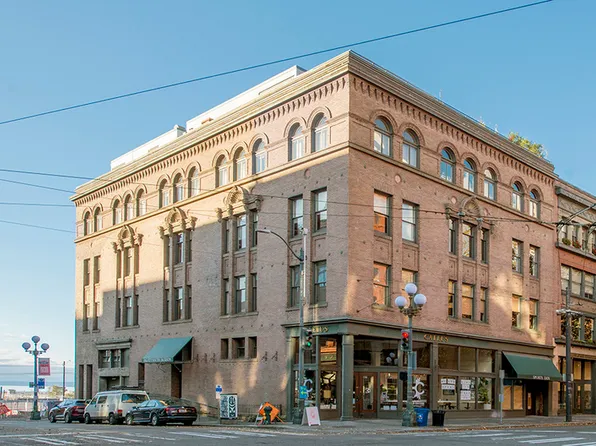 80 S Jackson St APT 202, Seattle, WA 98104