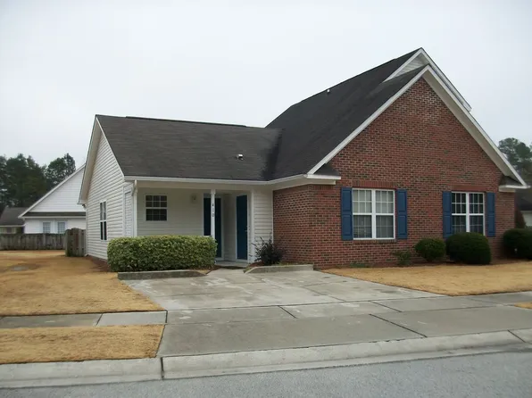 326 Saint Rosea Dr, Wilmington, NC 28405