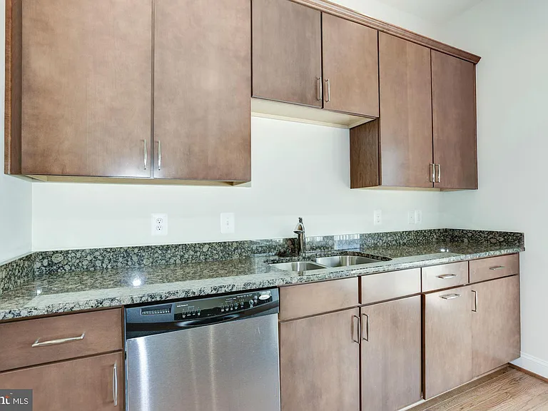 43374 Old Ryan Rd — Photo 8