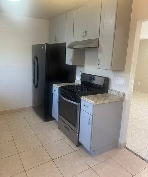 402 Jill Cir #402 — Photo 3