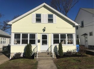 77 Mason Ave, Cranston, RI 02910