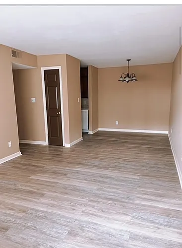 Floor plan Two bedroom with Walk in Closet