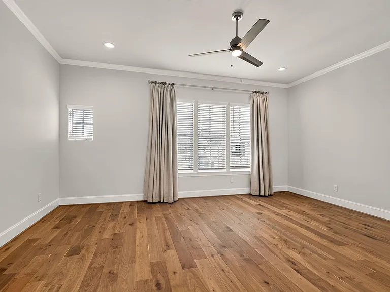 8711 Oak Kolbe Ln — Photo 30