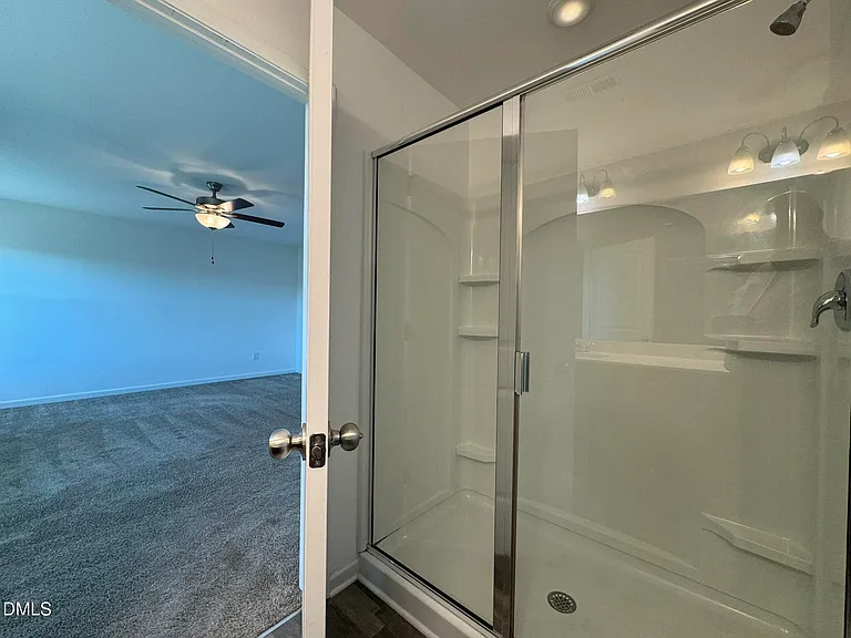 913 Briar Gate Dr — Photo 38