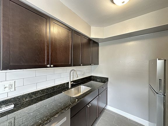 3rd image of 9620 Ivanhoe Ave #51