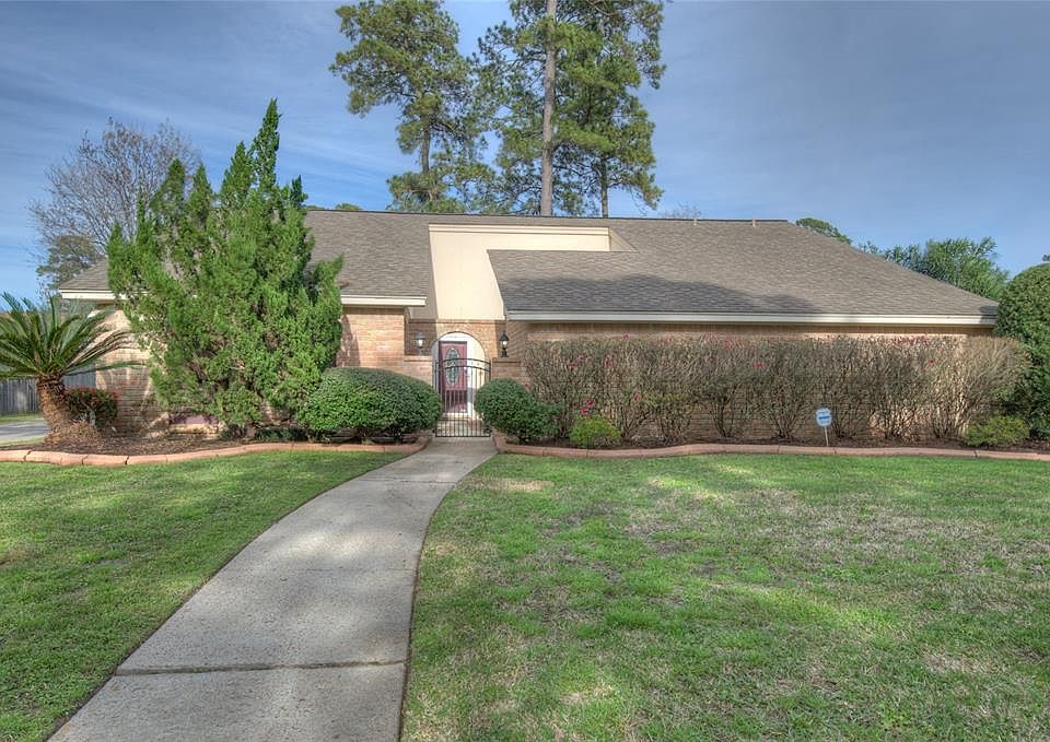 1st image of 20334 Atascocita Shores Dr