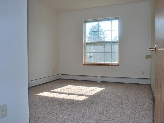 4th image of 409 Turril St #A104