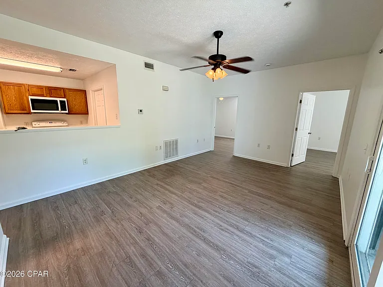 9117 Laird St #9119 — Photo 10