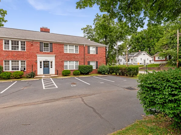 4329 Southern Pkwy #B3, Louisville, KY 40214