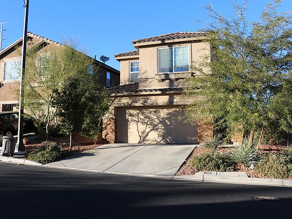 3rd image of 10842 Dobbs Ave