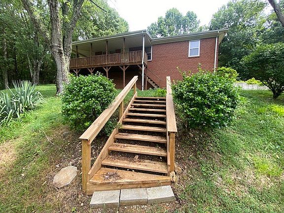 4th image of 170 Cedar Ln