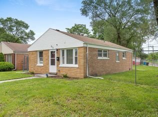477 W 126th St, Chicago, IL 60628