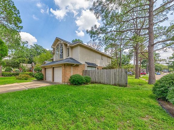 2nd image of 15207 Pebble Lake Drive