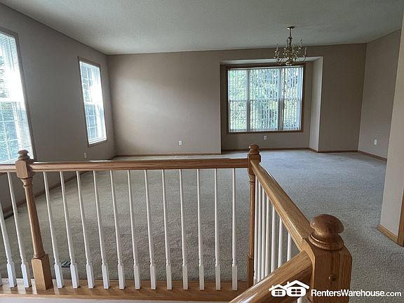 4th image of 6820 158th St W
