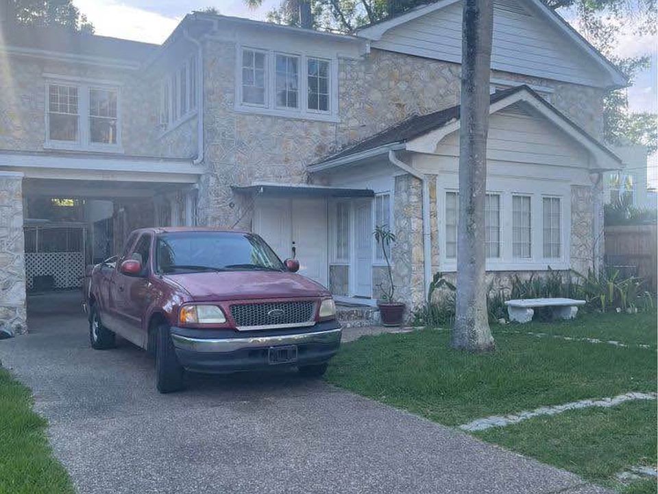 1st image of 720 20th St W