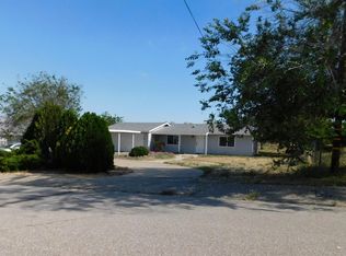 16245 El Centro St, Hesperia, CA 92345