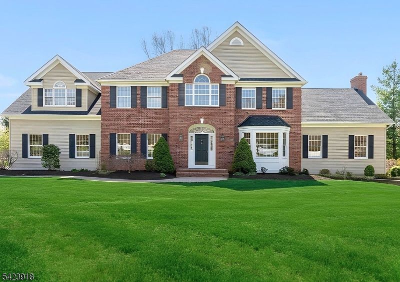 1st image of 36 Grove Farm Rd
