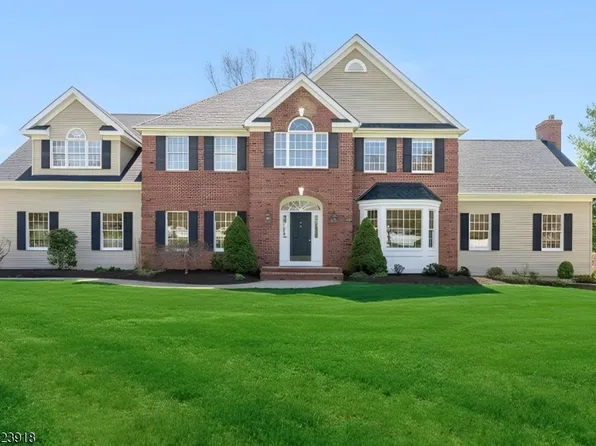 36 Grove Farm Rd, Union Twp., NJ 08867