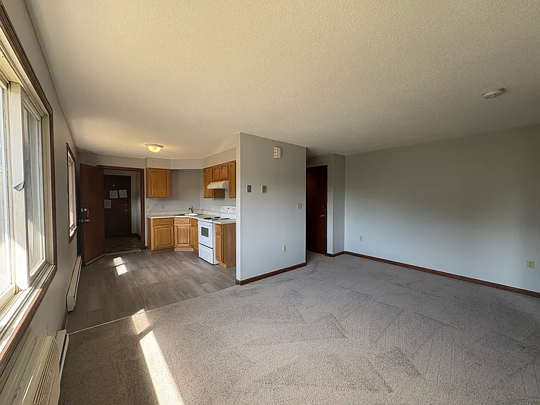 26 Judith Ln #8 — Photo 1