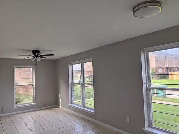 Living Room / Dining Room