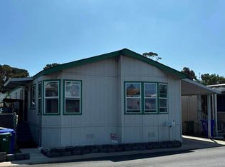 35 Parkwood Ln #35, Oceanside, CA 92054