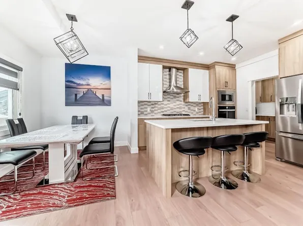 127 N Saddlecrest Grv NE, Calgary, AB T3J 2K3