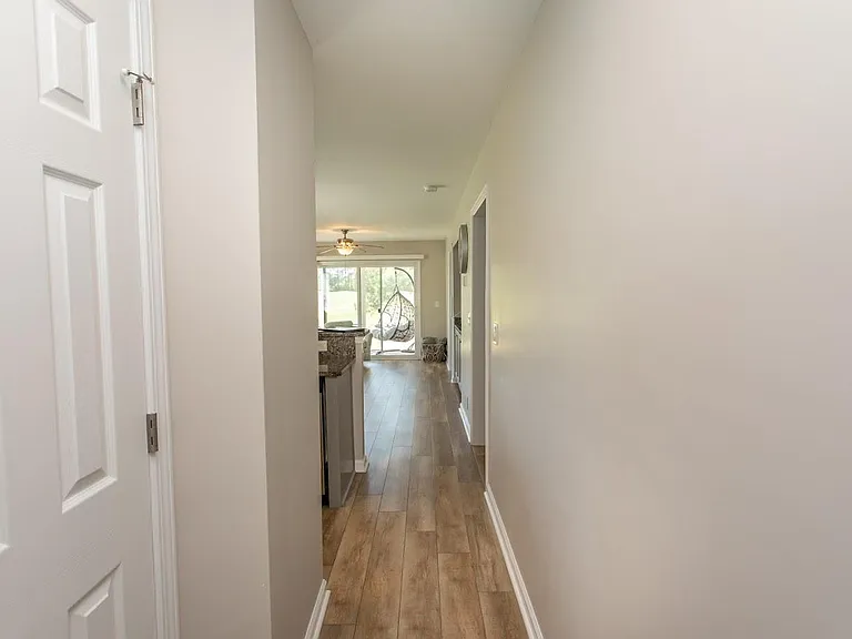 665 Tupelo Ln — Photo 12