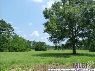 Patricia Dr, Killian, LA 70462