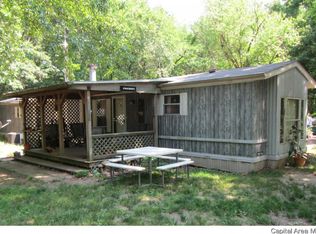 440 Gordon Hill Rd, Waverly, IL 62692