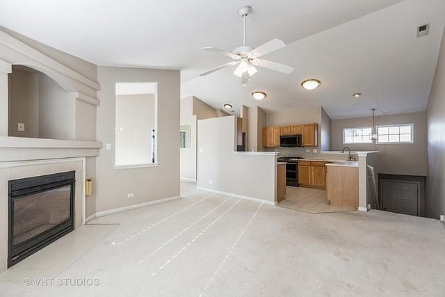 1st image of 1006 Parkhill Cir #1006