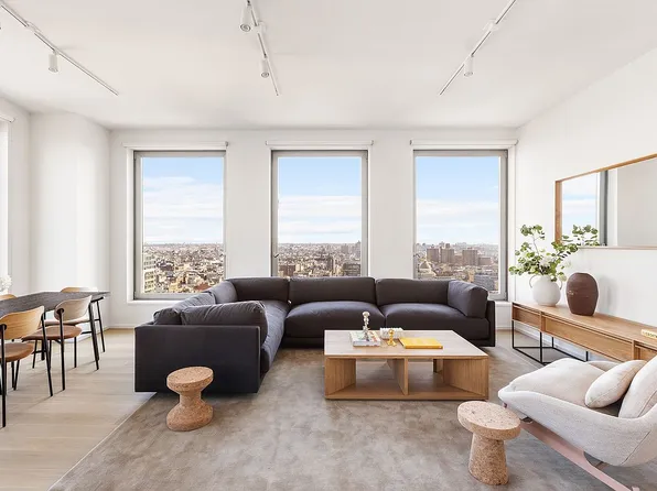 8 S 4th St #25D, Brooklyn, NY 11249