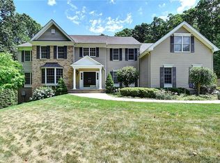 319 Feldspar Rdg, Glastonbury, CT 06033