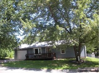 1626 SE 25th St, Topeka, KS 66605