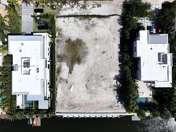 3rd image of 416 Golden Beach Dr