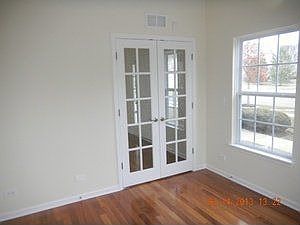 3rd image of 2102 Claremont Ln