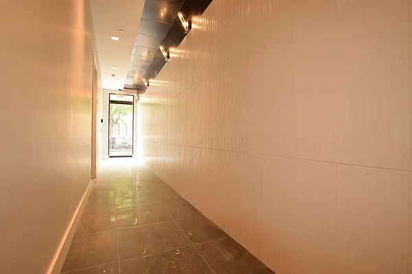 Rented by null | media 27