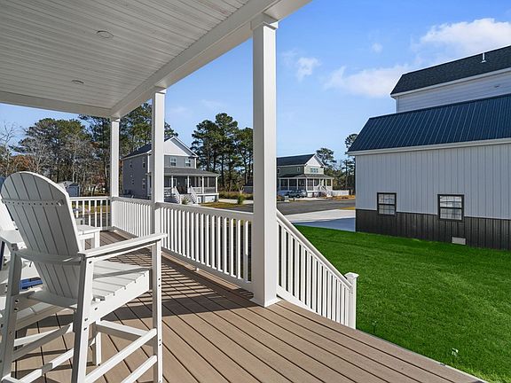 3rd image of 8046 Clarkson Ln