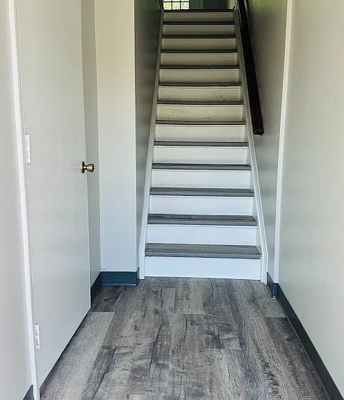501 Timberidge Dr — Photo 2